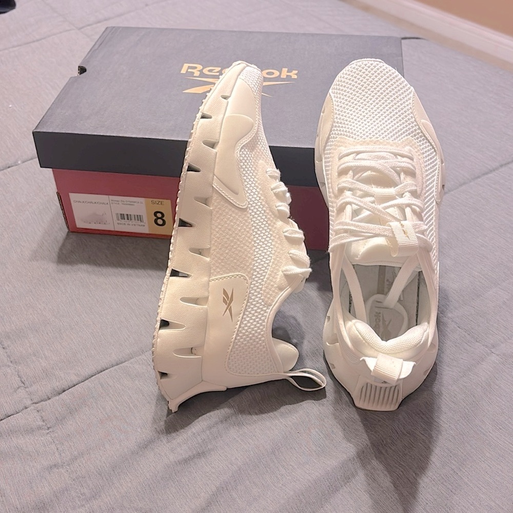 Women Reebok ZIG Dynamica